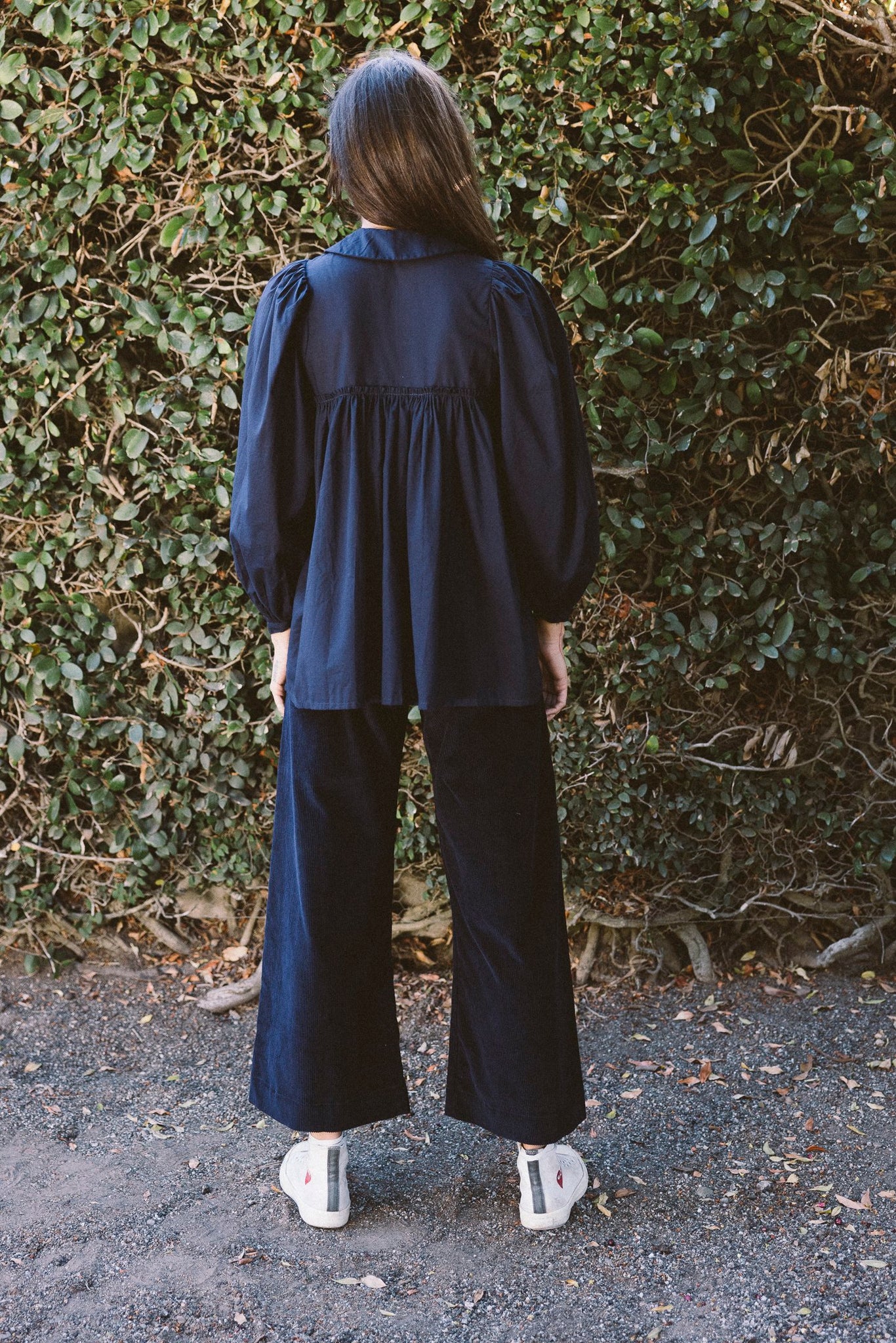 the organic avila blouse in midnight blue