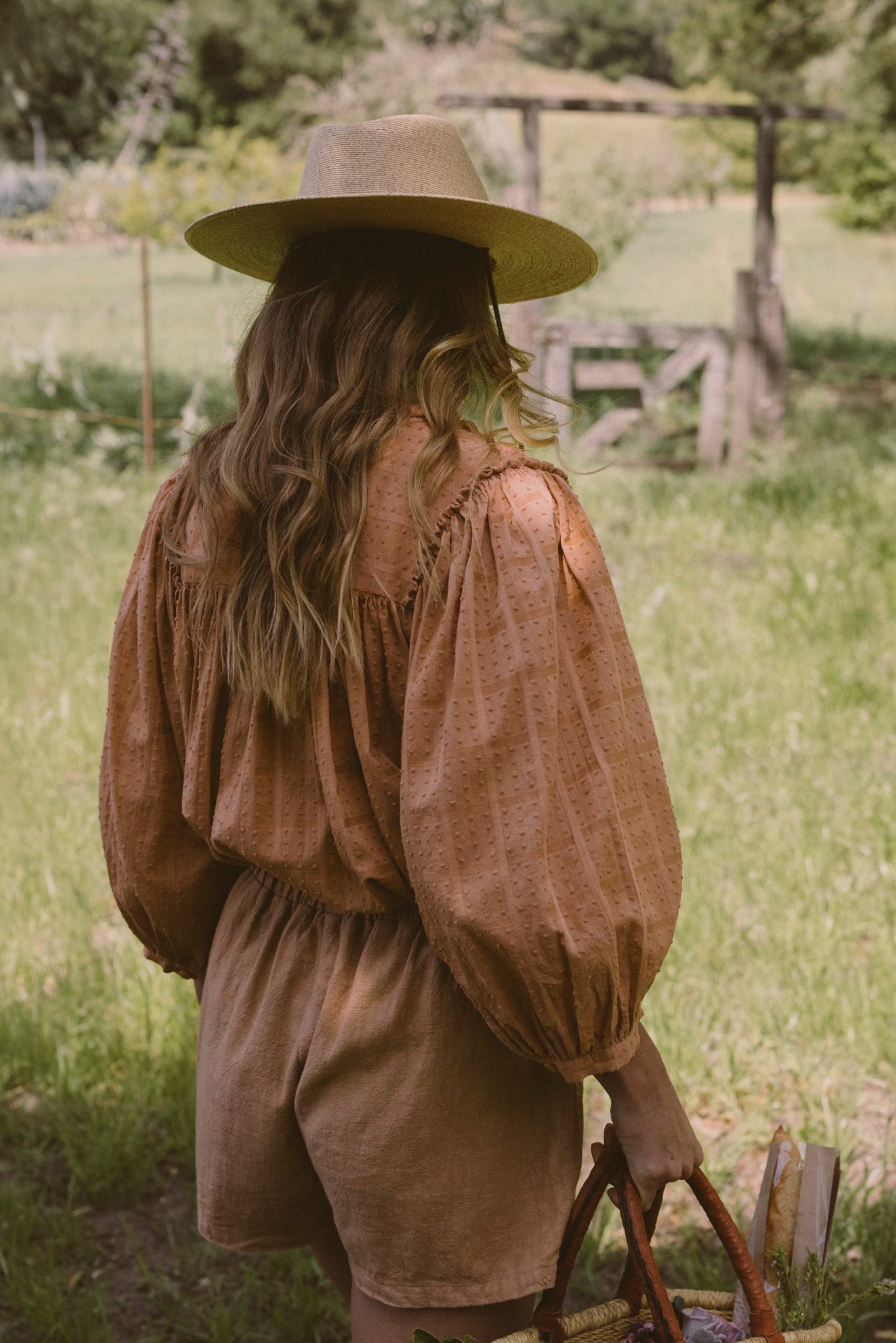 THE BARDOT BLOUSE IN CLAY